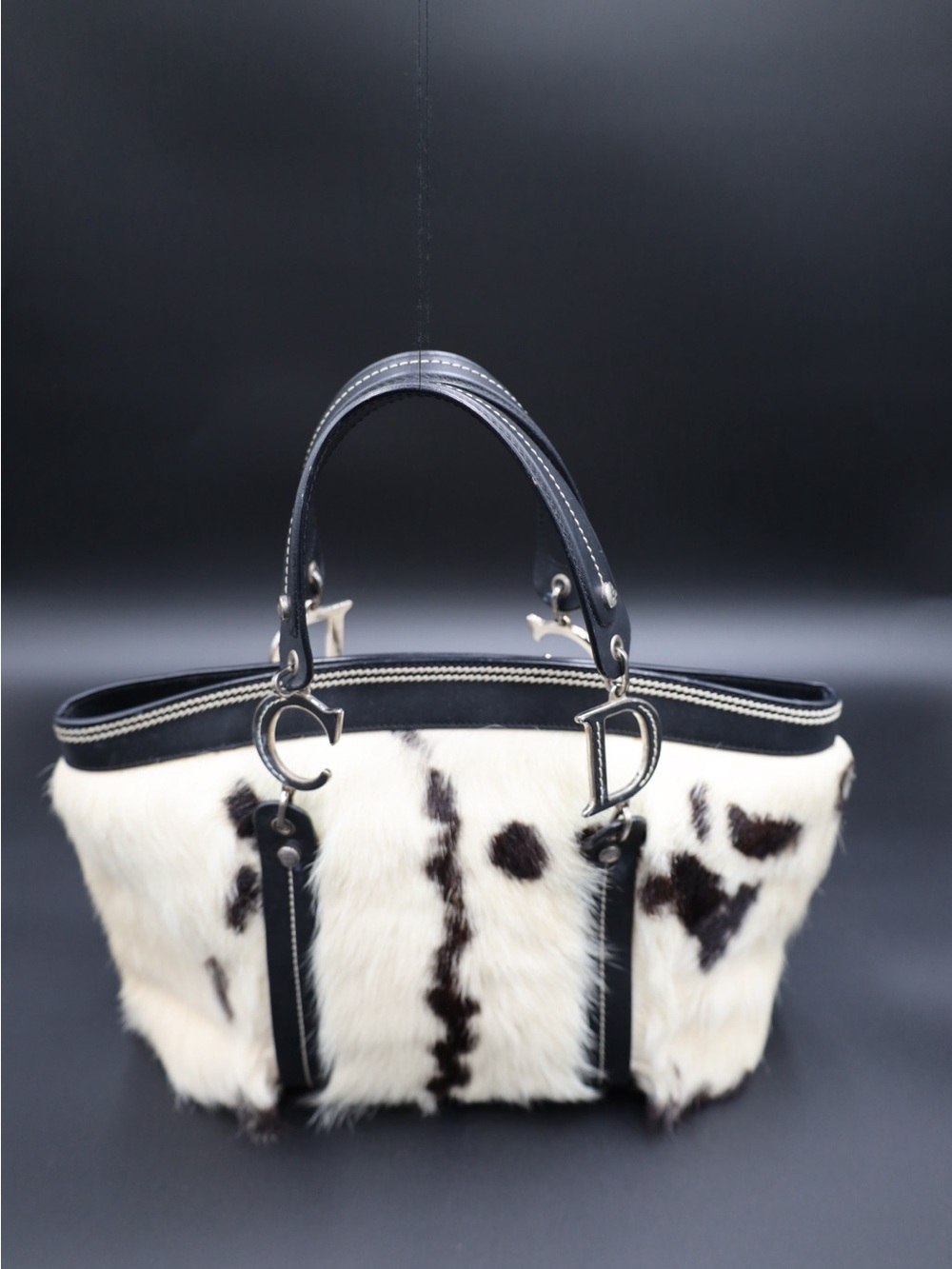 Rare Christian Dior cowhide fur bag - Picture 4 of 7